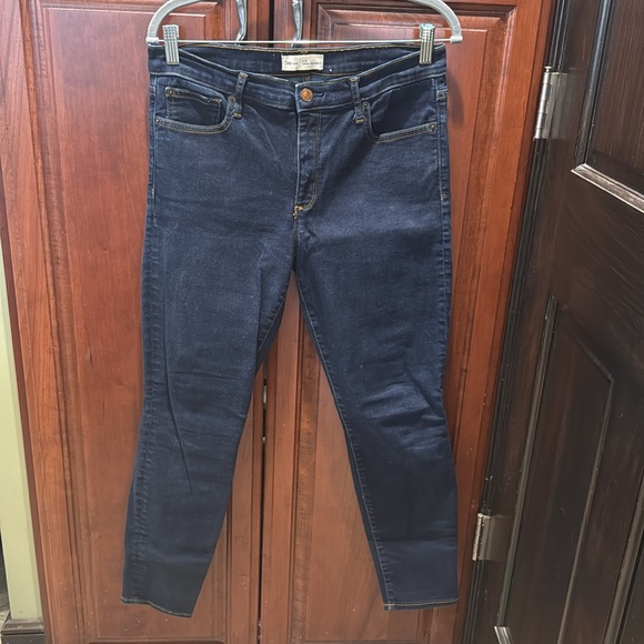 Gap Skinny Jeans - Picture 3 of 4